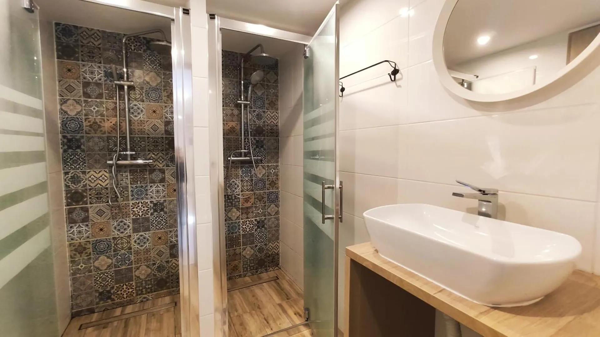 Al Slowackiego 16 By Homeprime Krakow Apartment